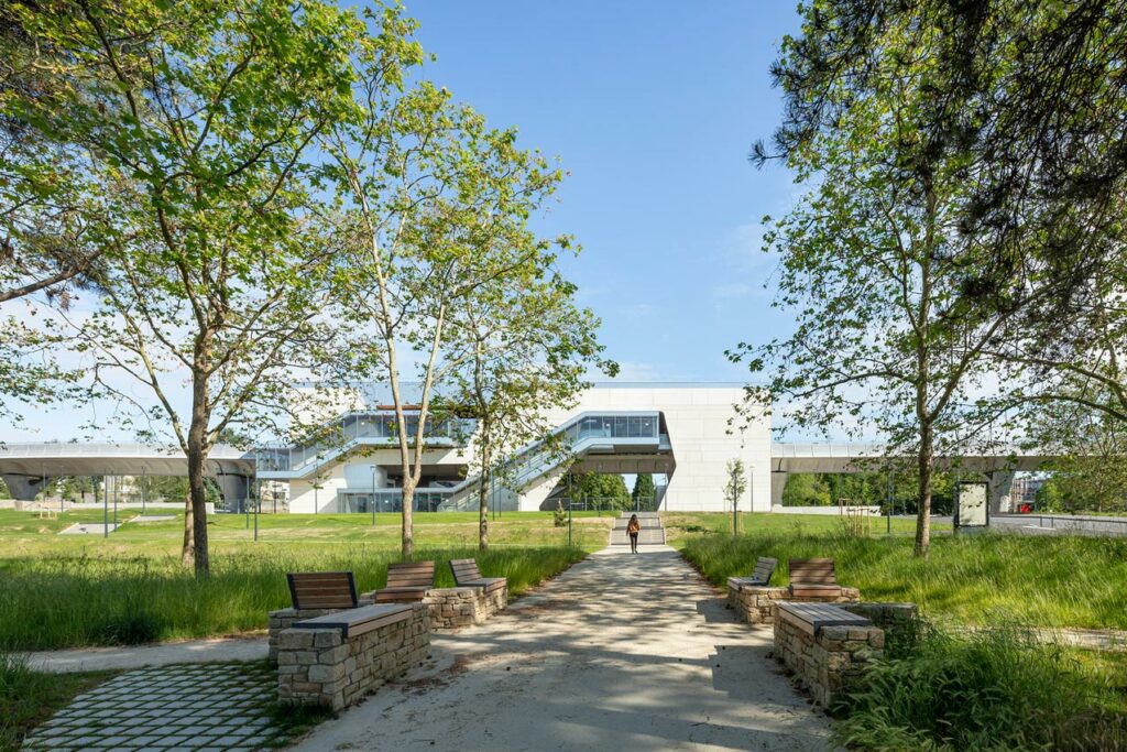 Métro Beaulieu Université Ligne B – Cesson Sevigné -14