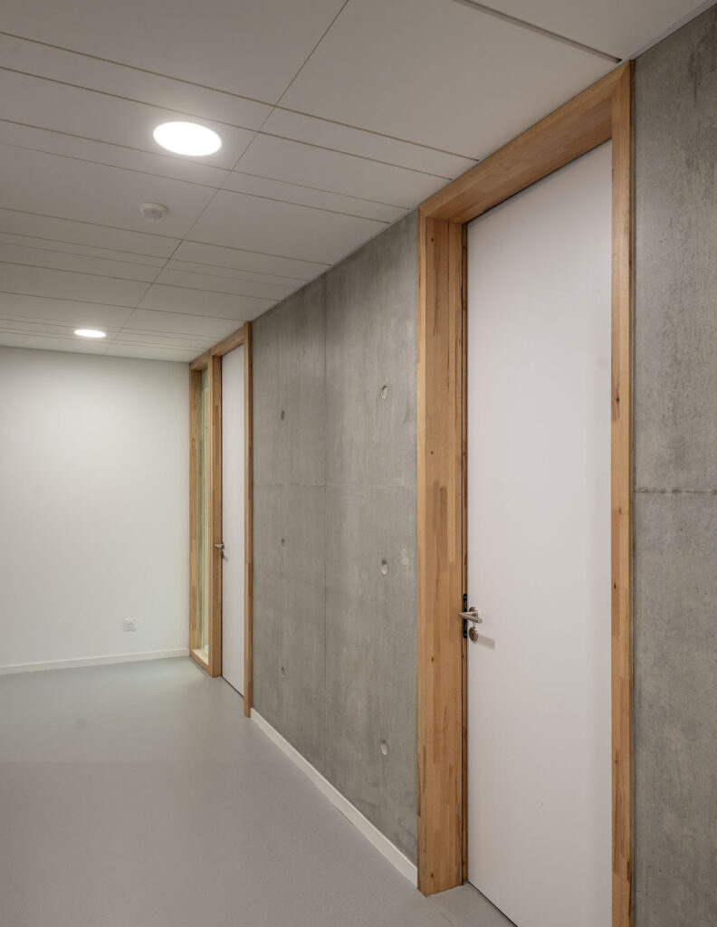 AURAY_-_2025_-_Anthracite_Archi_-_Photo_Luc_Boegly-024 PS